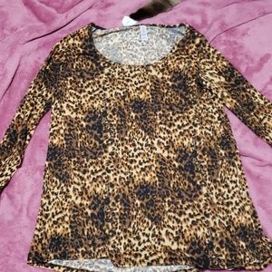 Lularoe leopard/cheetah lynnae